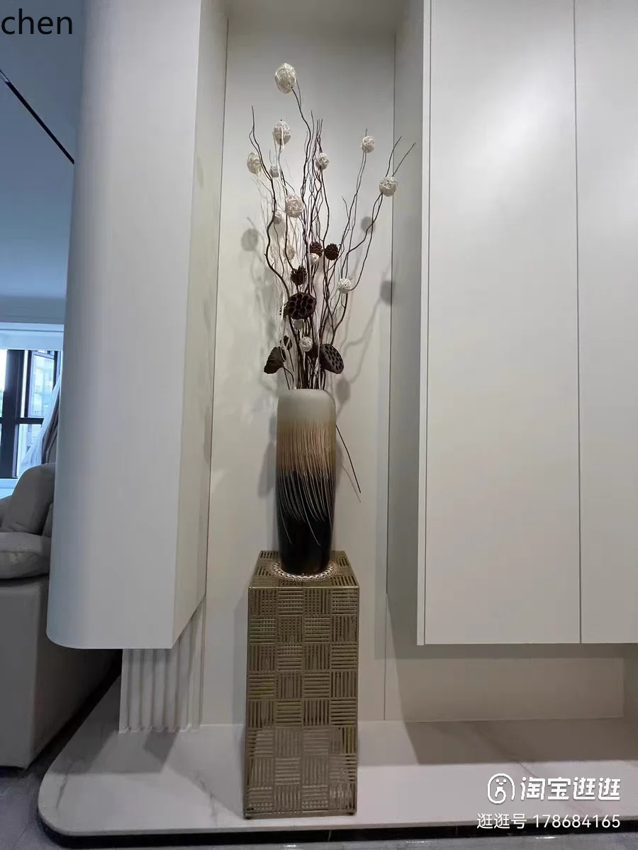 حامل زهور عصري بسيط TQH-a7.7 م - مراجعة Plant Pot وسعره