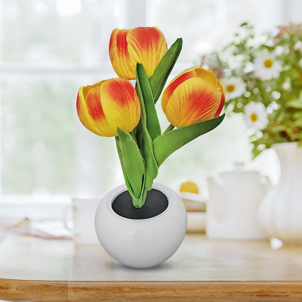 مصباح طاولة على شكل نبتة مزروع - مراجعة Plant Pot وسعره